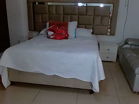 Samathahottxxxx online show from 01-08-26, 06:03