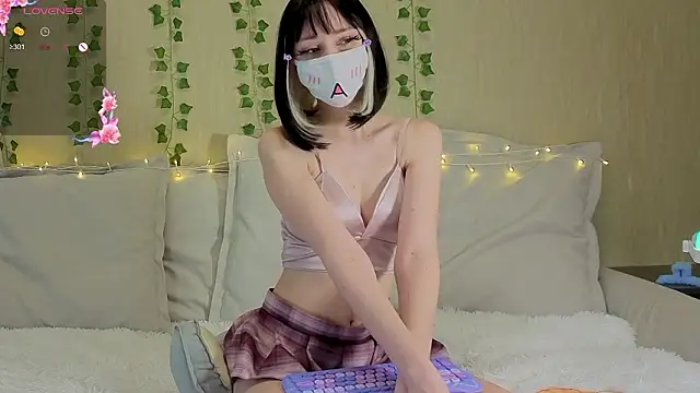 LunaNyan online show from 03-01-26, 08:25