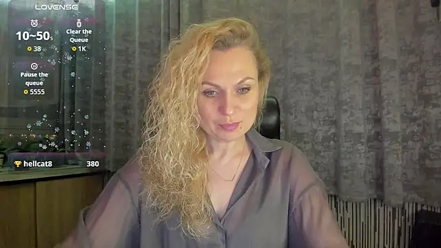 LanaLight x online show from 02-23-26, 05:24