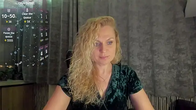 LanaLight x online show from 03-02-26, 06:48