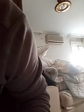 Snapshot of gatitachula93 chatting on 02-20-26, 11:01 gatitachula93 online show from 02-20-26, 11:01