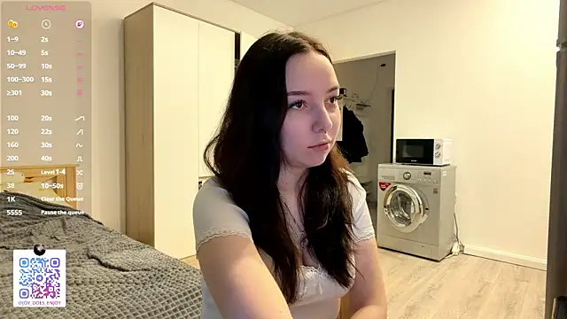 WhiteNoiseJoy online show from 01-12-26, 03:02