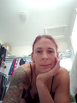 poleslut69 online show from 12-18-25, 04:00