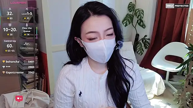 nayomi 34f online show from 04-07-26, 03:08