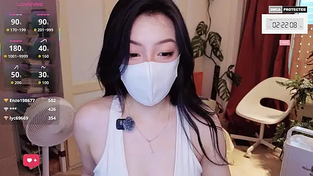 Snapshot of nayomi_34f chatting on 05-25-26, 06:23 nayomi 34f online show from 05-25-26, 06:23