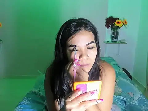 18teenssexy online show from 12-19-25, 11:45