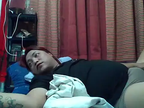 Snapshot of alexassecretxx chatting on 02-10-26, 02:05 alexassecretxx online show from 02-10-26, 02:05