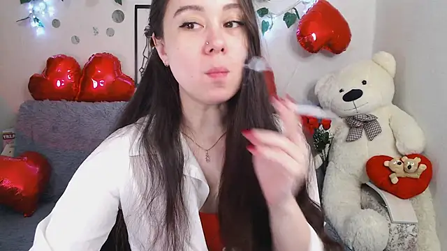 AlinaEleven online show from 05-09-26, 04:05