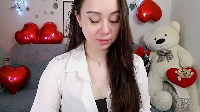 AlinaEleven online show from 05-03-26, 10:57