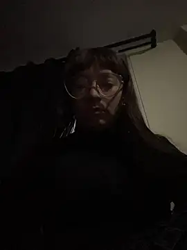 Snapshot of Engell_fire chatting on 01-15-26, 11:02 Engell fire online show from 01-15-26, 11:02