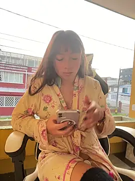 Snapshot of Engell_fire chatting on 12-17-25, 11:15 Engell fire online show from 12-17-25, 11:15