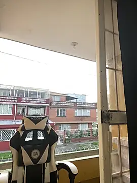 Snapshot of Engell_fire chatting on 12-18-25, 11:14 Engell fire online show from 12-18-25, 11:14