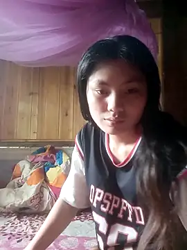 Snapshot of Hilary-123 chatting on 04-23-26, 07:59 Hilary-123 online show from 04-23-26, 07:59