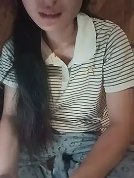 Snapshot of Hilary-123 chatting on 07-02-26, 01:50 Hilary-123 online show from 07-02-26, 01:50