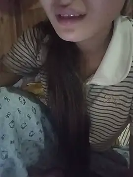 Snapshot of Hilary-123 chatting on 07-02-26, 07:47 Hilary-123 online show from 07-02-26, 07:47