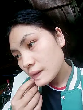 Hilary-123 online show from 03-11-26, 05:34