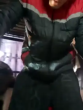 Snapshot of PatrickS25 chatting on 12-22-25, 05:24 PatrickS25 online show from 12-22-25, 05:24