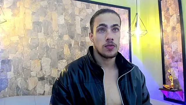 Snapshot of PatrickS25 chatting on 01-12-26, 03:35 PatrickS25 online show from 01-12-26, 03:35