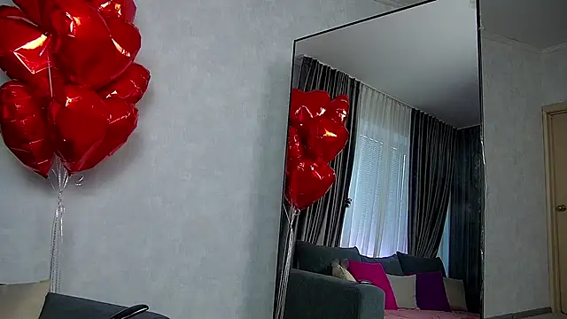 Kitty Asstronaut online show from 02-20-26, 06:26