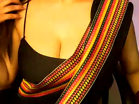 Snapshot of naughty-prachi chatting on 05-13-26, 12:45 naughty-prachi online show from 05-13-26, 12:45