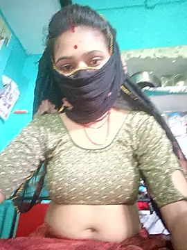 Snapshot of Big_hot44 chatting on 05-17-26, 05:40 Big hot44 online show from 05-17-26, 05:40