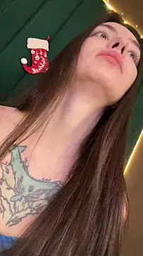 Snapshot of KaylaGraceful chatting on 12-18-25, 01:15 KaylaGraceful online show from 12-18-25, 01:15