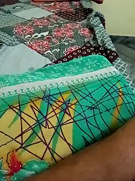 Snapshot of Soniya_089 chatting on 03-01-26, 03:56 Soniya 089 online show from 03-01-26, 03:56