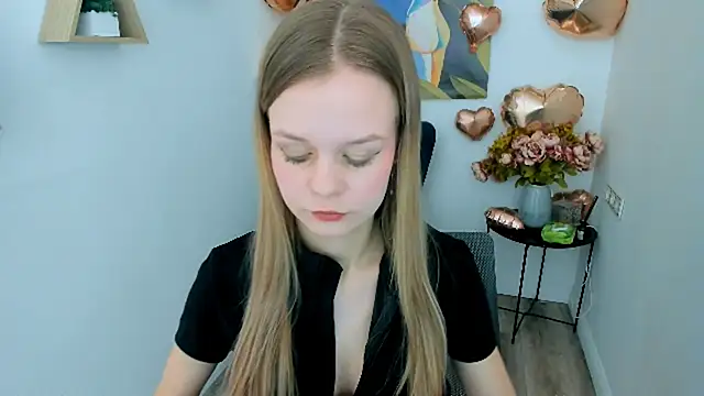 MidnighteAura online show from 02-20-26, 03:03