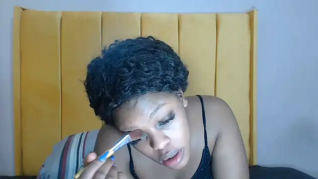 Snapshot of SexyHarleyBlack chatting on 06-05-26, 05:40 SexyHarleyBlack online show from 06-05-26, 05:40