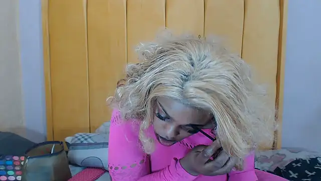 Snapshot of SexyHarleyBlack chatting on 06-20-26, 06:02 SexyHarleyBlack online show from 06-20-26, 06:02