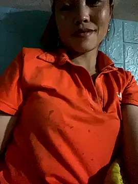 Snapshot of Lilik2 chatting on 01-10-26, 02:45 Lilik2 online show from 01-10-26, 02:45