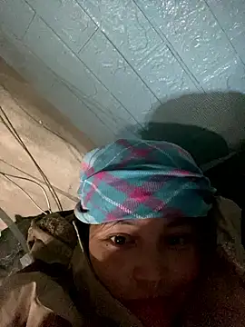 Snapshot of Lilik2 chatting on 01-06-26, 01:37 Lilik2 online show from 01-06-26, 01:37