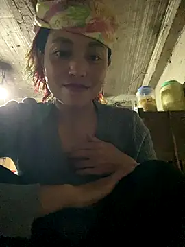 Snapshot of Lilik2 chatting on 12-19-25, 12:07 Lilik2 online show from 12-19-25, 12:07