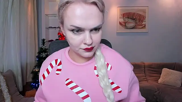 KamillaJei online show from 12-17-25, 06:18