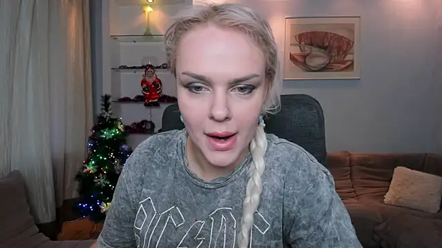 KamillaJei online show from 12-23-25, 06:23