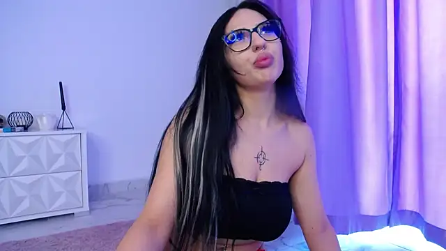 RavenFoxxy online show from 07-16-26, 06:21