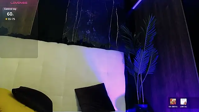 Snapshot of RavenFoxxy chatting on 05-02-26, 05:23 RavenFoxxy online show from 05-02-26, 05:23