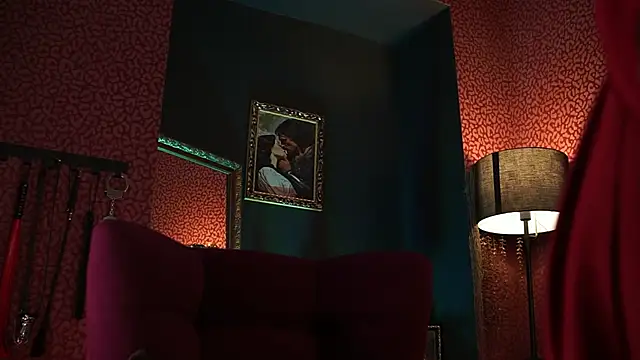 Snapshot of Roxa_Lana chatting on 05-28-26, 02:23 Roxa Lana online show from 05-28-26, 02:23