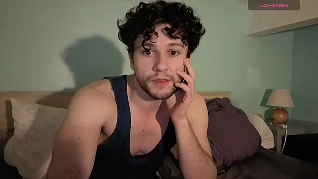 Snapshot of EvanIz101 chatting on 01-06-26, 11:20 EvanIz101 online show from 01-06-26, 11:20