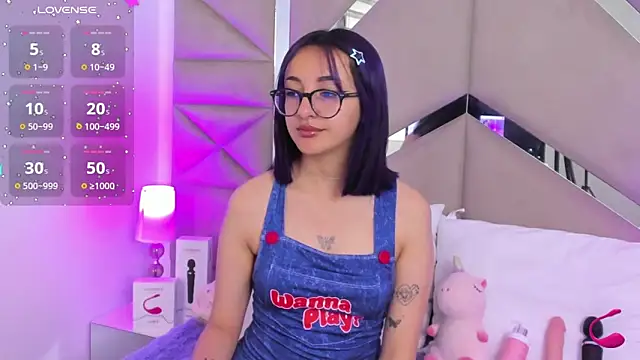 Snapshot of Dreammy_Kitty chatting on 01-19-26, 01:04 Dreammy Kitty online show from 01-19-26, 01:04