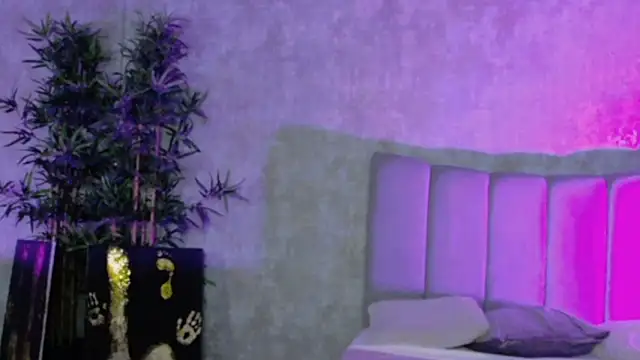 LucyRayy online show from 02-20-26, 08:00