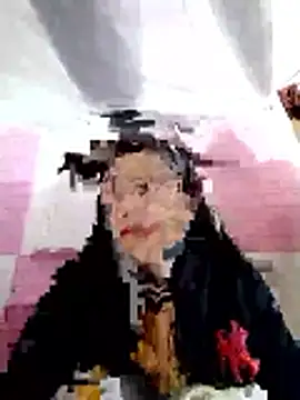 Snapshot of Cool-iponk chatting on 01-07-26, 01:27 Cool-iponk online show from 01-07-26, 01:27