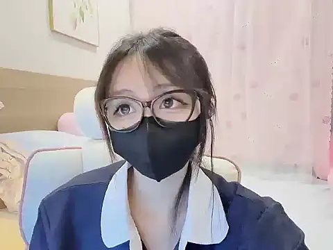 Yuyu-baobei online show from 12-13-25, 08:04