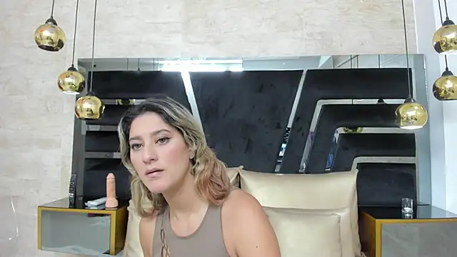 JulietaWales online show from 01-07-26, 11:26