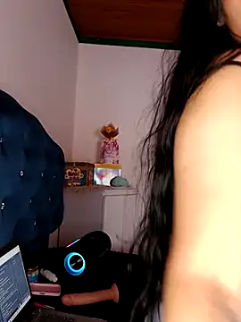 MisNicol online show from 12-04-25, 08:30