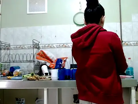 MisNicol online show from 03-11-26, 01:05