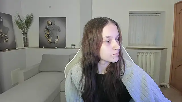 Snapshot of KrisDoeil chatting on 02-02-26, 02:21 KrisDoeil online show from 02-02-26, 02:21