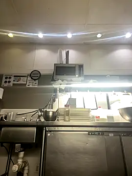 Snapshot of Samcan3 chatting on 12-21-25, 07:10 Samcan3 online show from 12-21-25, 07:10