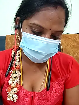 Snapshot of Tamil_Pallavi chatting on 02-17-26, 12:30 Tamil Pallavi online show from 02-17-26, 12:30