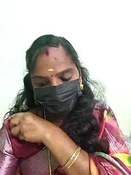 Tamil Pallavi online show from 06-25-26, 03:15